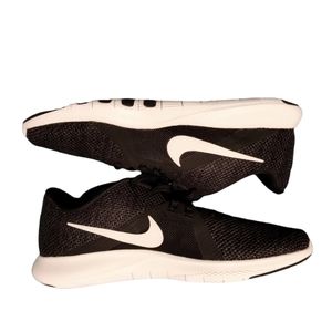 Women's Nike Flex Trainer 8